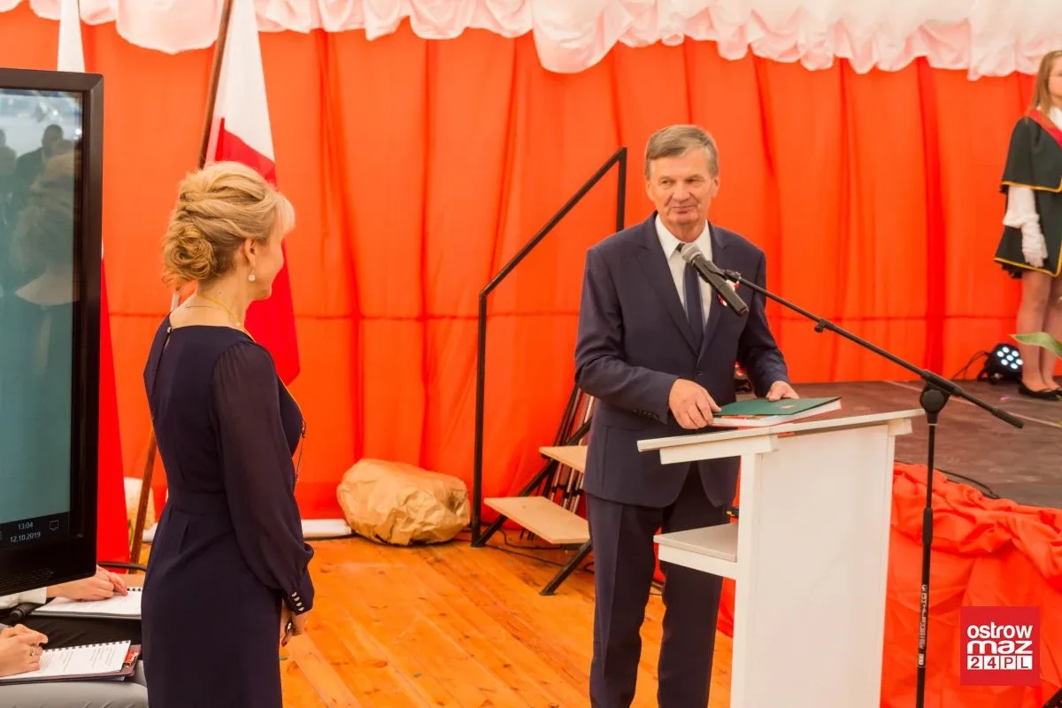 PSP w Brudkach Starych z nowym patronem i sztandarem (zdjęcia, wideo)