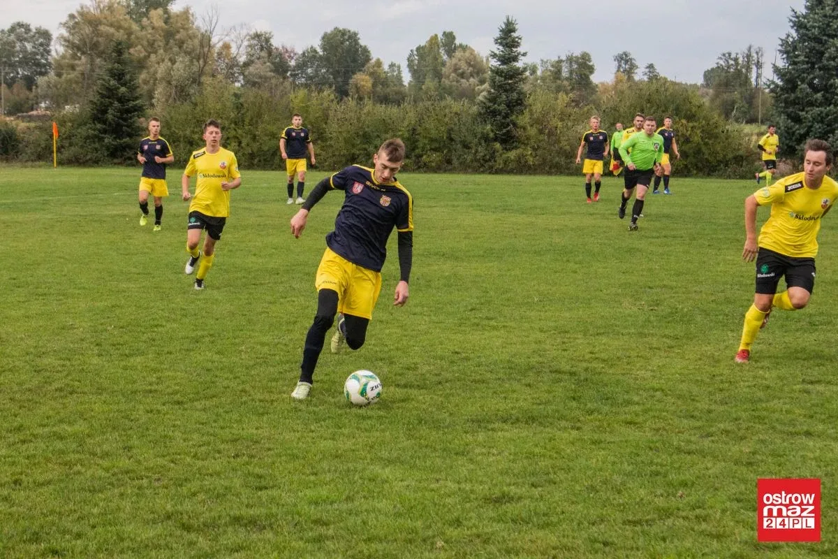 Derby powiatu dla GKS Andrzejewo (zdjęcia, wideo, wyniki, tabela)