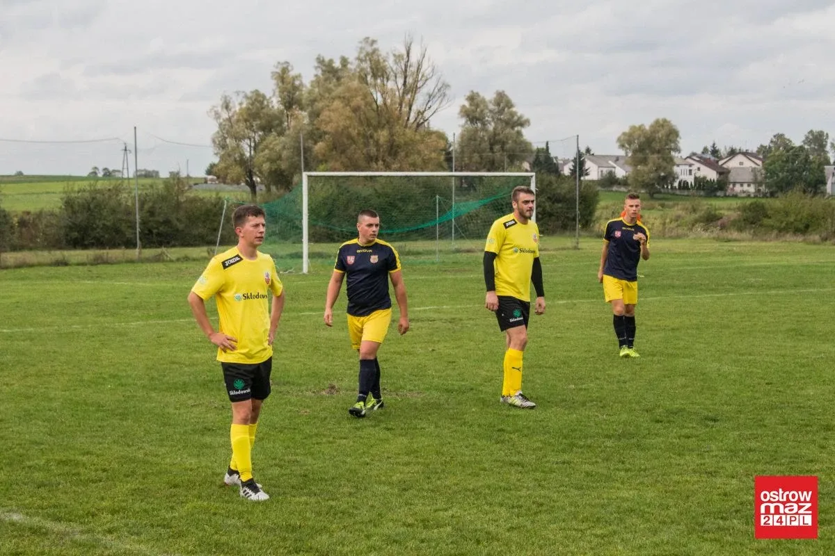 Derby powiatu dla GKS Andrzejewo (zdjęcia, wideo, wyniki, tabela)