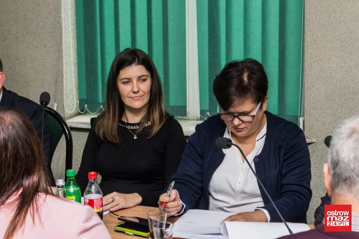 Radni przyjęli szereg uchwał (zdjęcia, wideo)