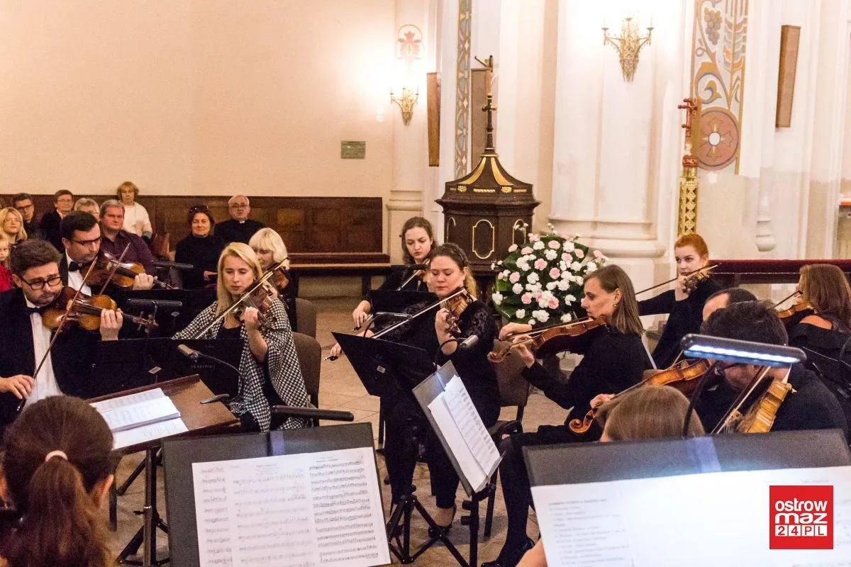 Koncert filharmonii w ostrowskim kościele (zdjęcia, wideo)