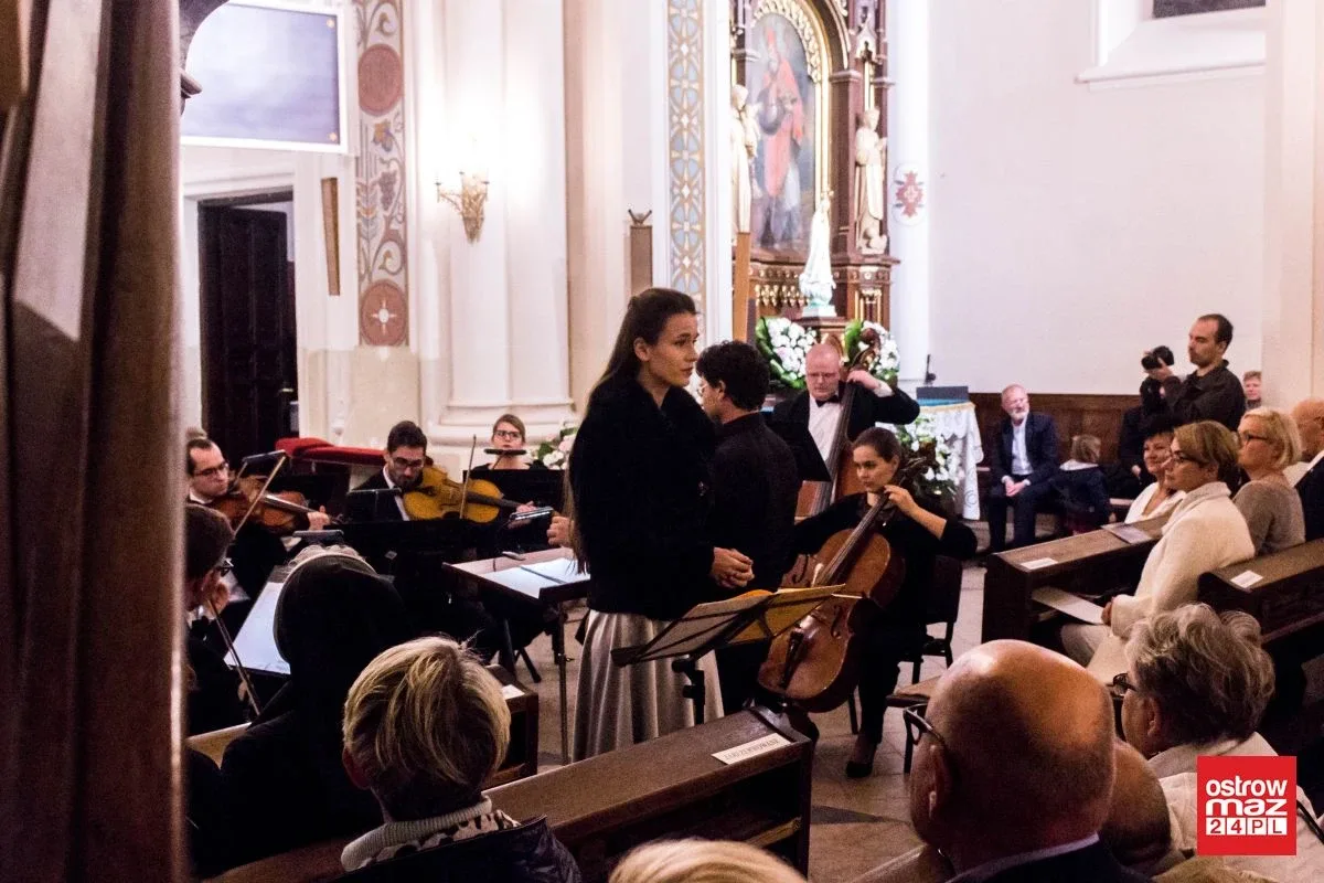 Koncert filharmonii w ostrowskim kościele (zdjęcia, wideo)