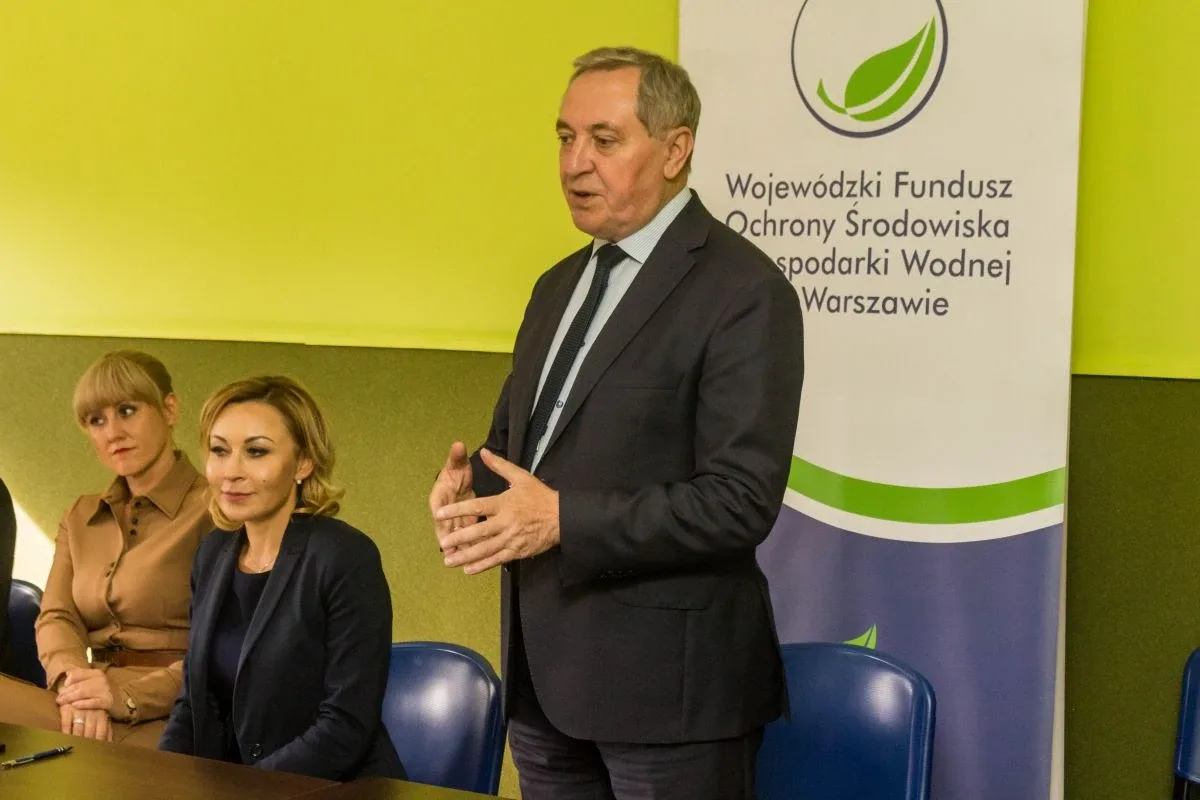 Pieniądze dla strażaków i jednostek ratowniczych z WFOŚiGW (zdjęcia, wideo)