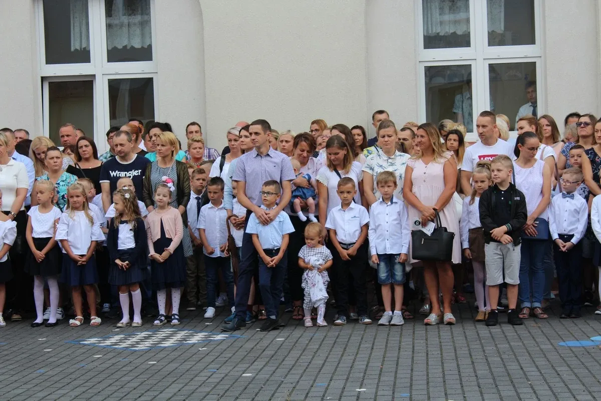 Początek roku szkolnego w "jedynce" (zdjęcia)