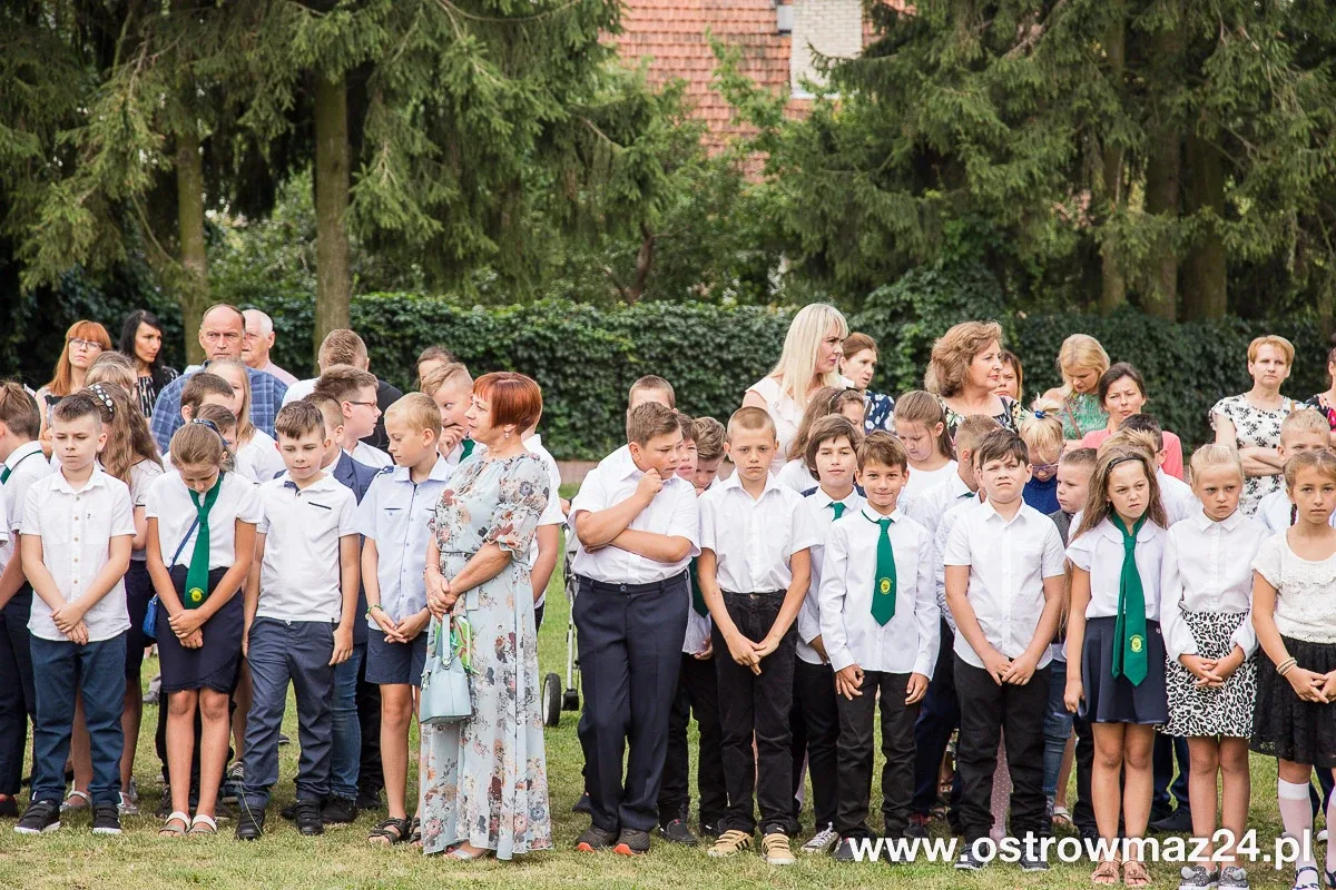 Uczniowie "trójki" wrócili do szkoły (zdjęcia)