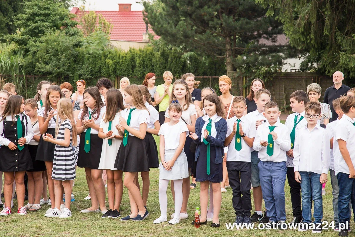 Uczniowie "trójki" wrócili do szkoły (zdjęcia)