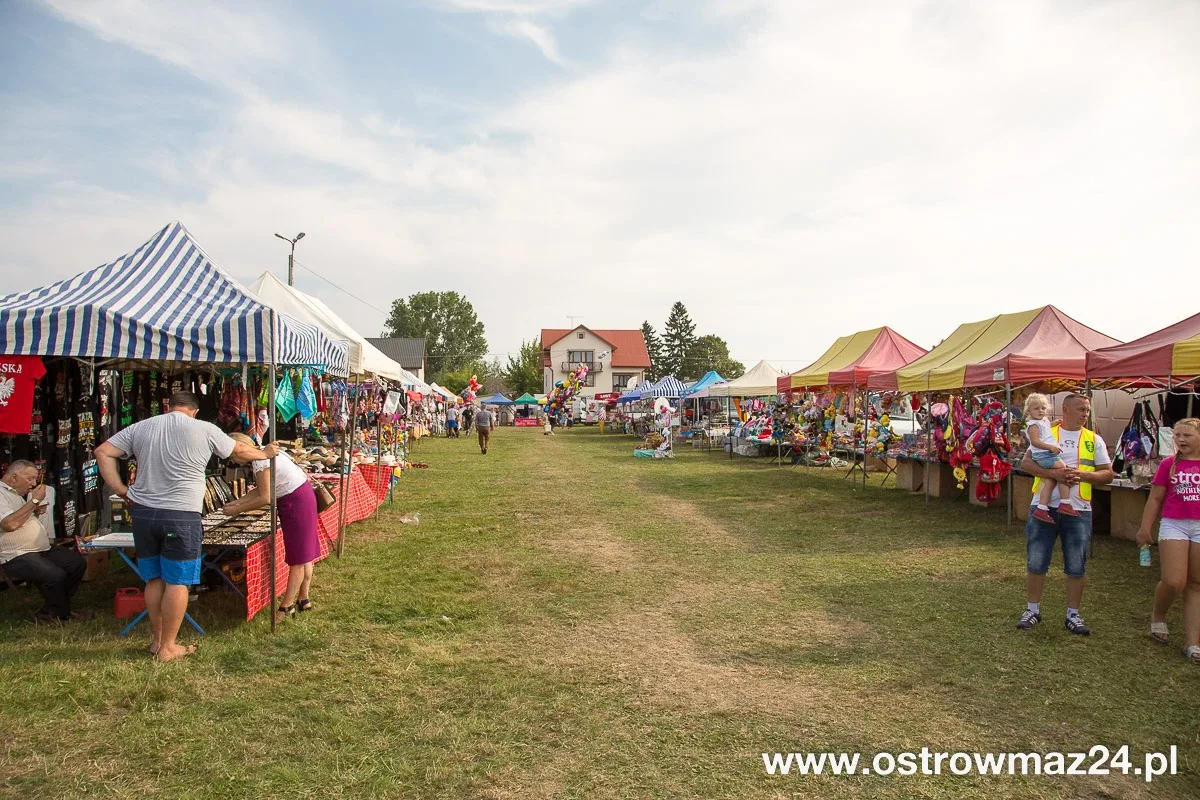 Święto plonów w gminie Ostrów Mazowiecka (zdjęcia, wideo)