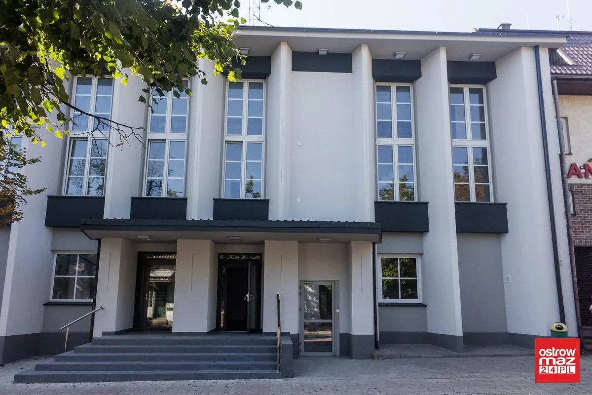 Remont kina Ostrovia zbliża się ku końcowi (zdjęcia)