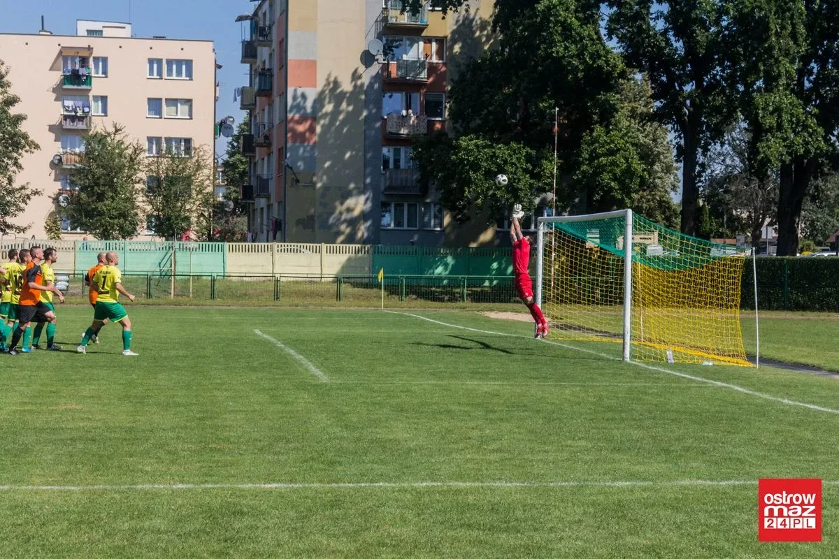 Ostrovia przegrała z Tęczą Ojrzeń (zdjęcia, wideo)