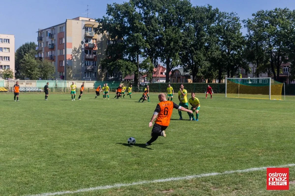 Ostrovia przegrała z Tęczą Ojrzeń (zdjęcia, wideo)