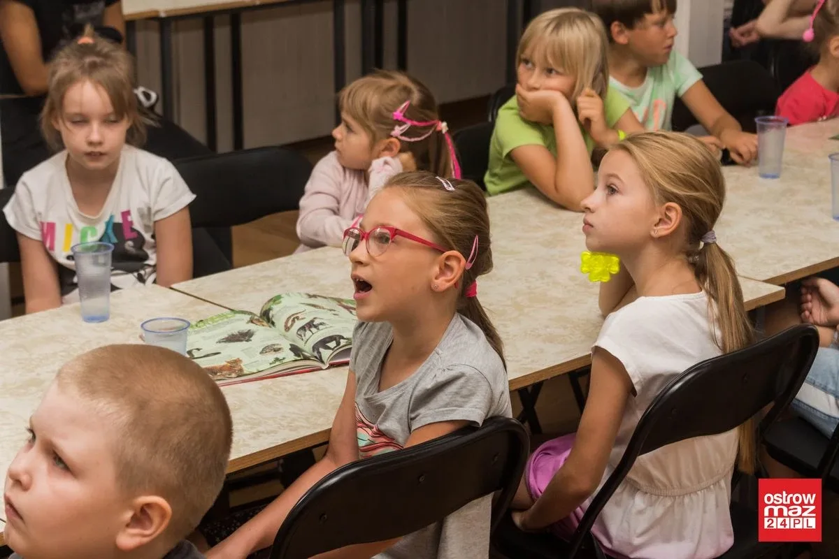 Podróż do Azji w ostrowskiej bibliotece (zdjęcia, wideo)