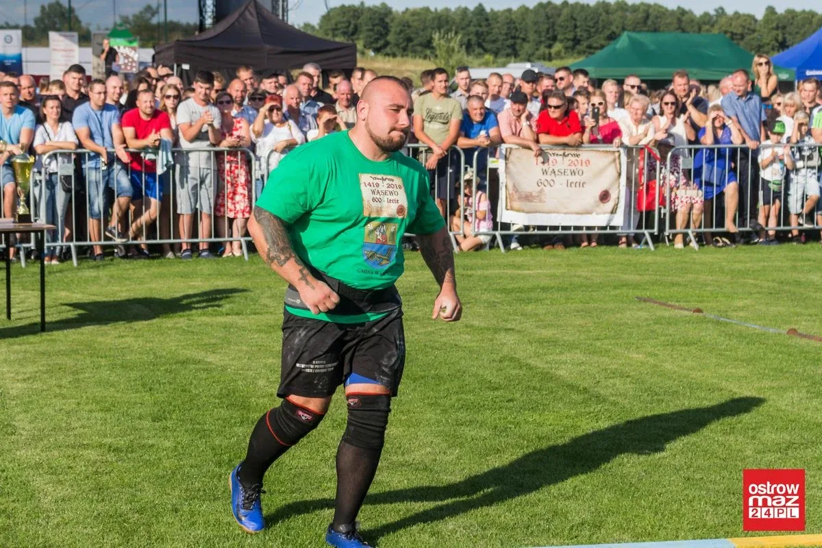 Dożynki na gminnym stadionie w Wąsewie z wieloma atrakcjami (zdjęcia, wideo)