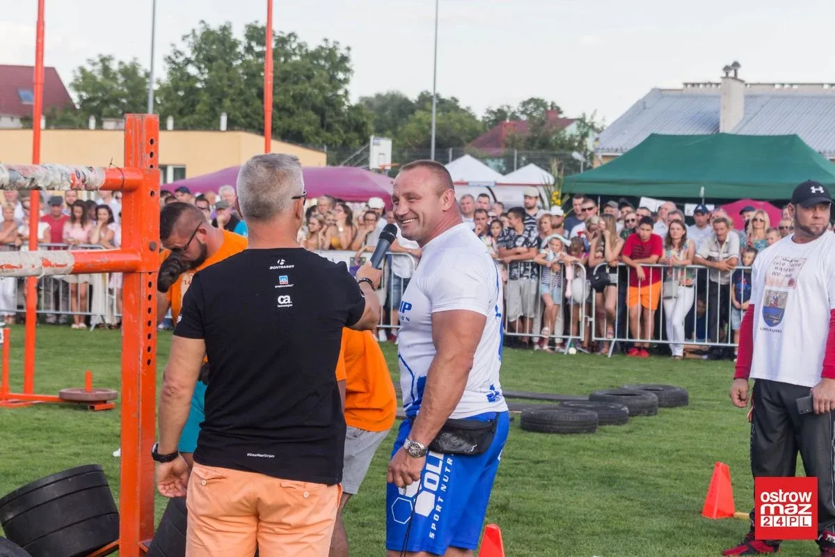 Dożynki na gminnym stadionie w Wąsewie z wieloma atrakcjami (zdjęcia, wideo)