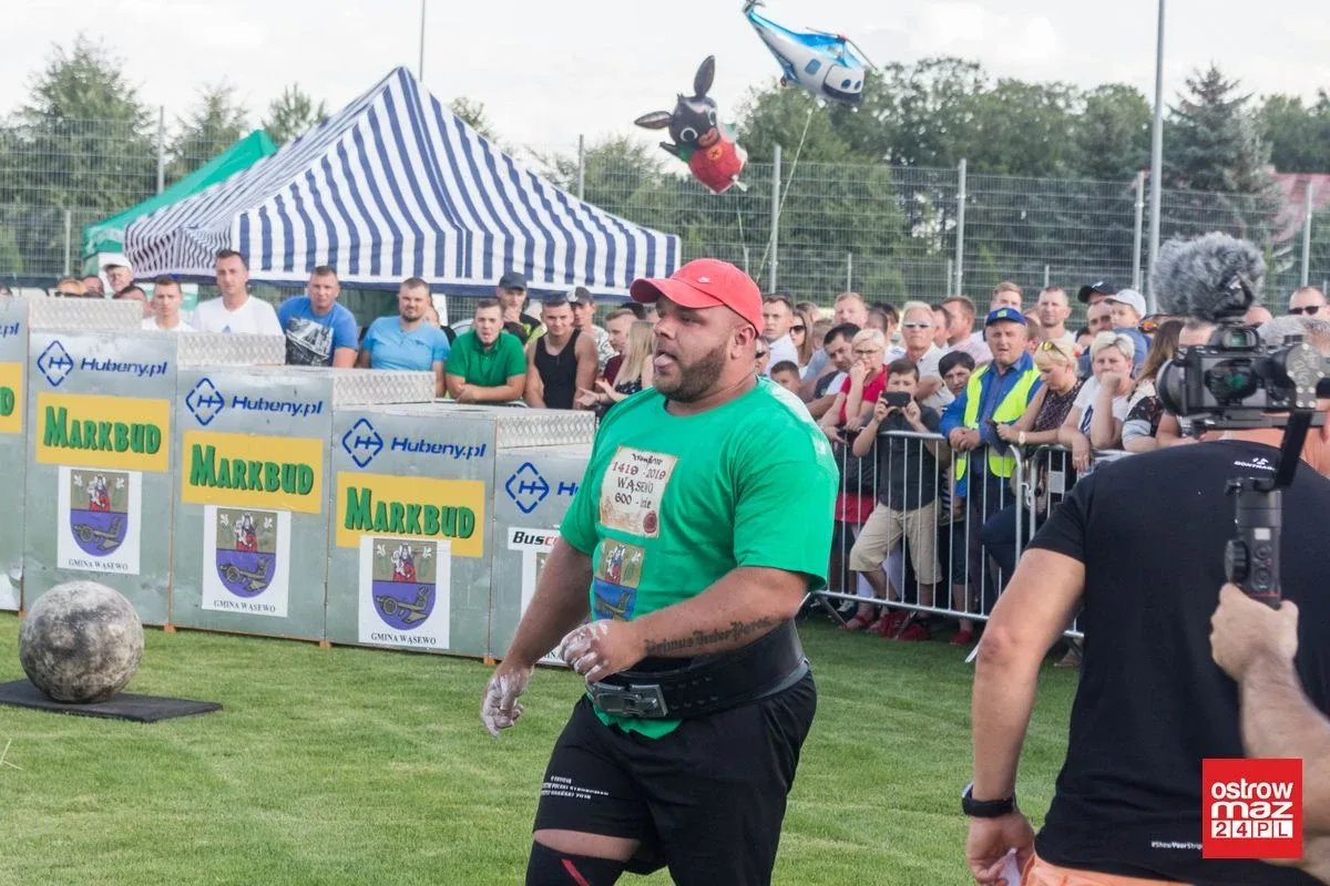 Dożynki na gminnym stadionie w Wąsewie z wieloma atrakcjami (zdjęcia, wideo)