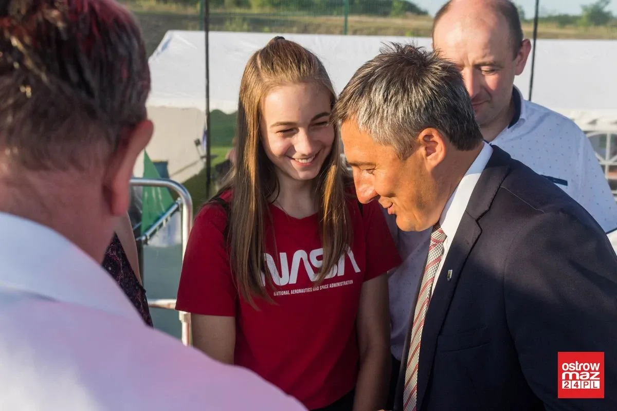 Dożynki na gminnym stadionie w Wąsewie z wieloma atrakcjami (zdjęcia, wideo)