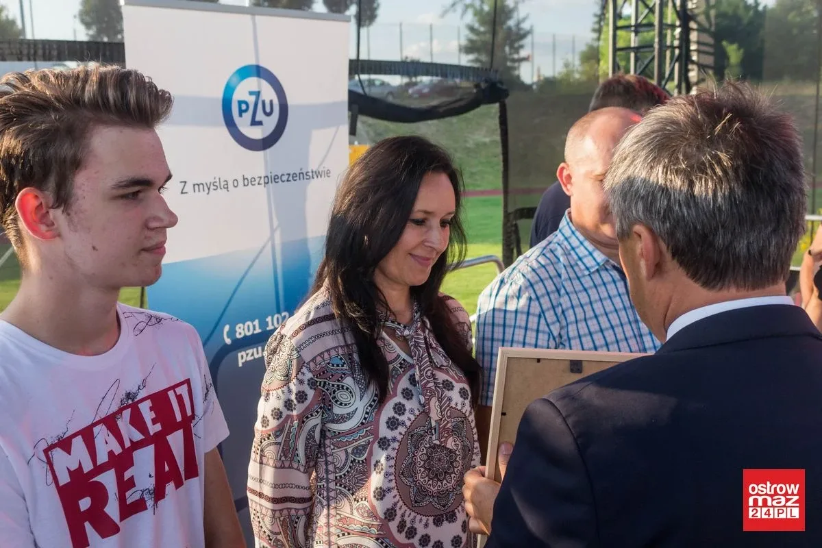 Dożynki na gminnym stadionie w Wąsewie z wieloma atrakcjami (zdjęcia, wideo)