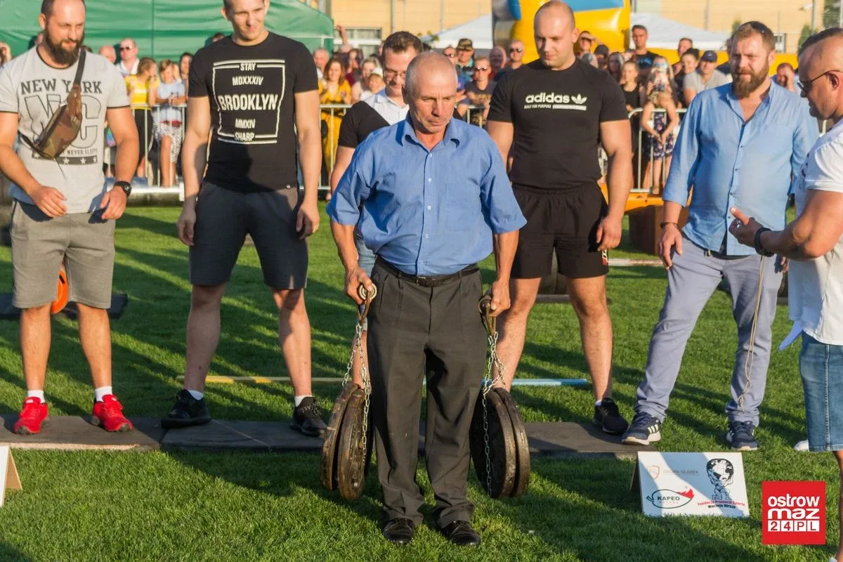 Dożynki na gminnym stadionie w Wąsewie z wieloma atrakcjami (zdjęcia, wideo)