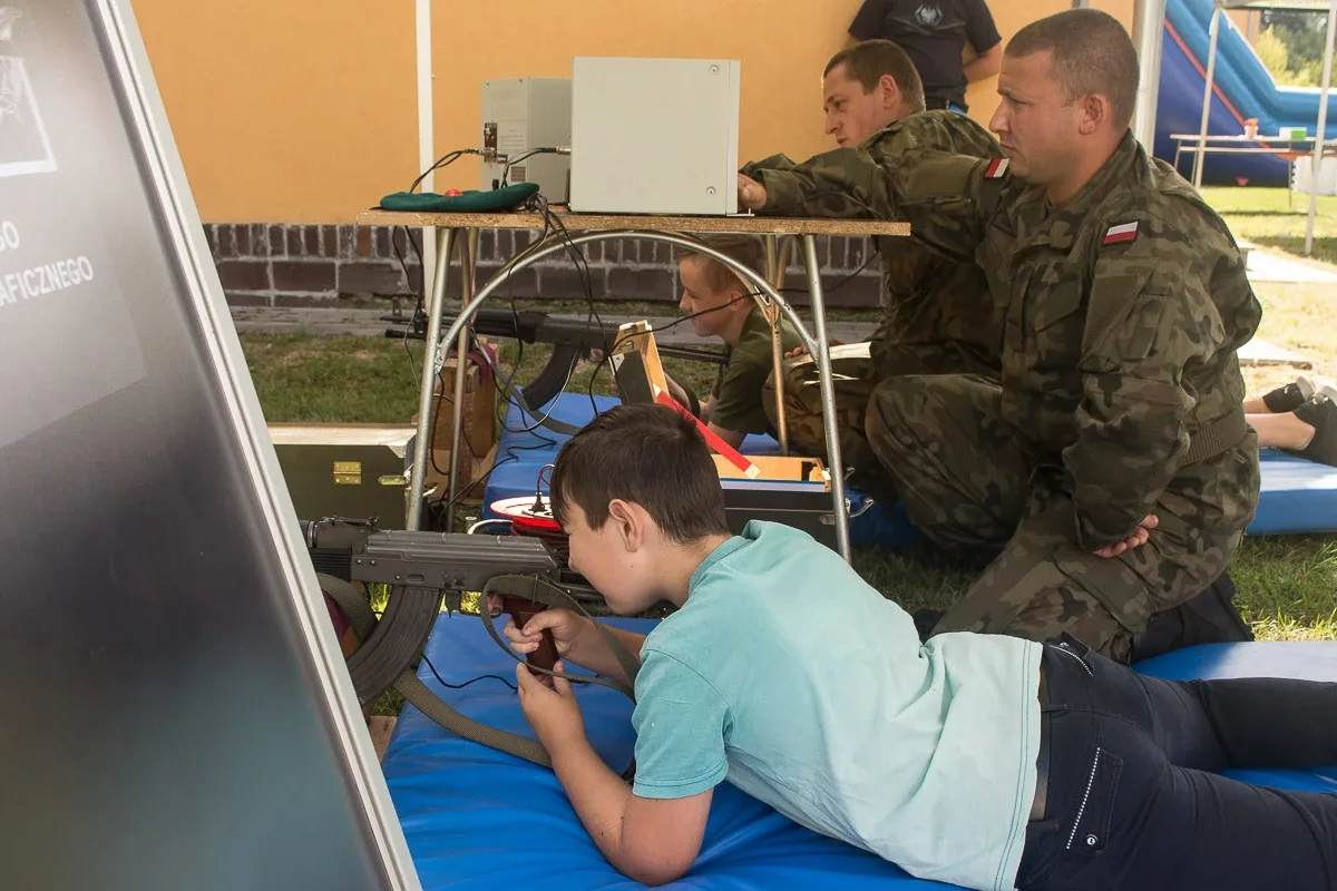 Piknik militarny z okazji Święta Wojska Polskiego (zdjęcia)