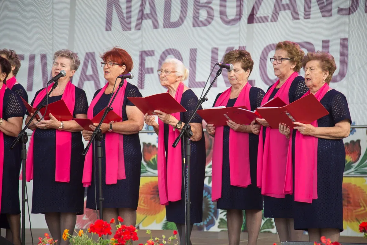 "Oberek" z Wyszkowa zwyciężył w Nadbużańskim Festiwalu Folkloru i Kultury (zdjęcia, wideo)