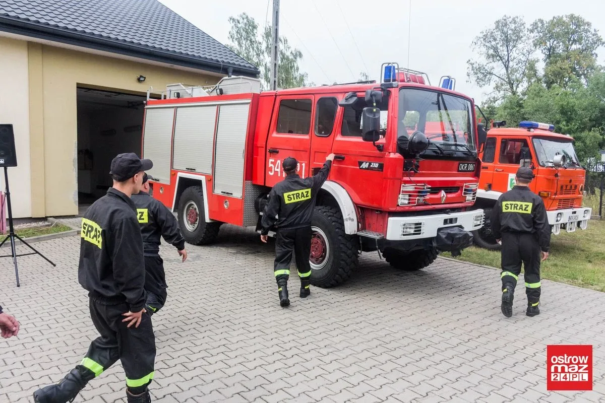 OSP Nieskórz bogatsza o nowy wóz bojowy (zdjęcia, wideo)