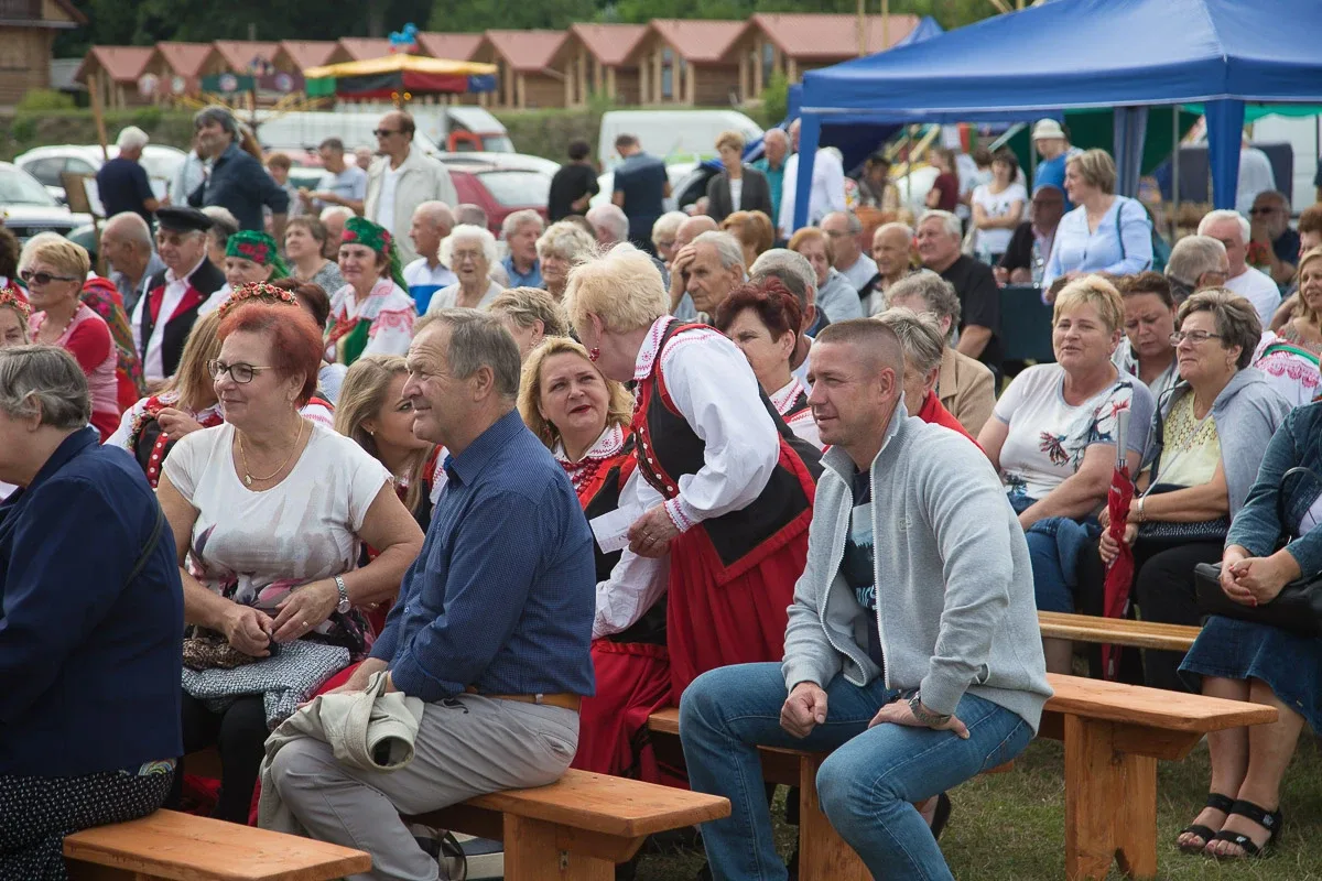 "Oberek" z Wyszkowa zwyciężył w Nadbużańskim Festiwalu Folkloru i Kultury (zdjęcia, wideo)