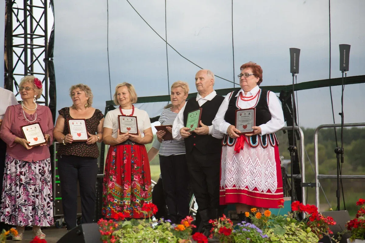 "Oberek" z Wyszkowa zwyciężył w Nadbużańskim Festiwalu Folkloru i Kultury (zdjęcia, wideo)