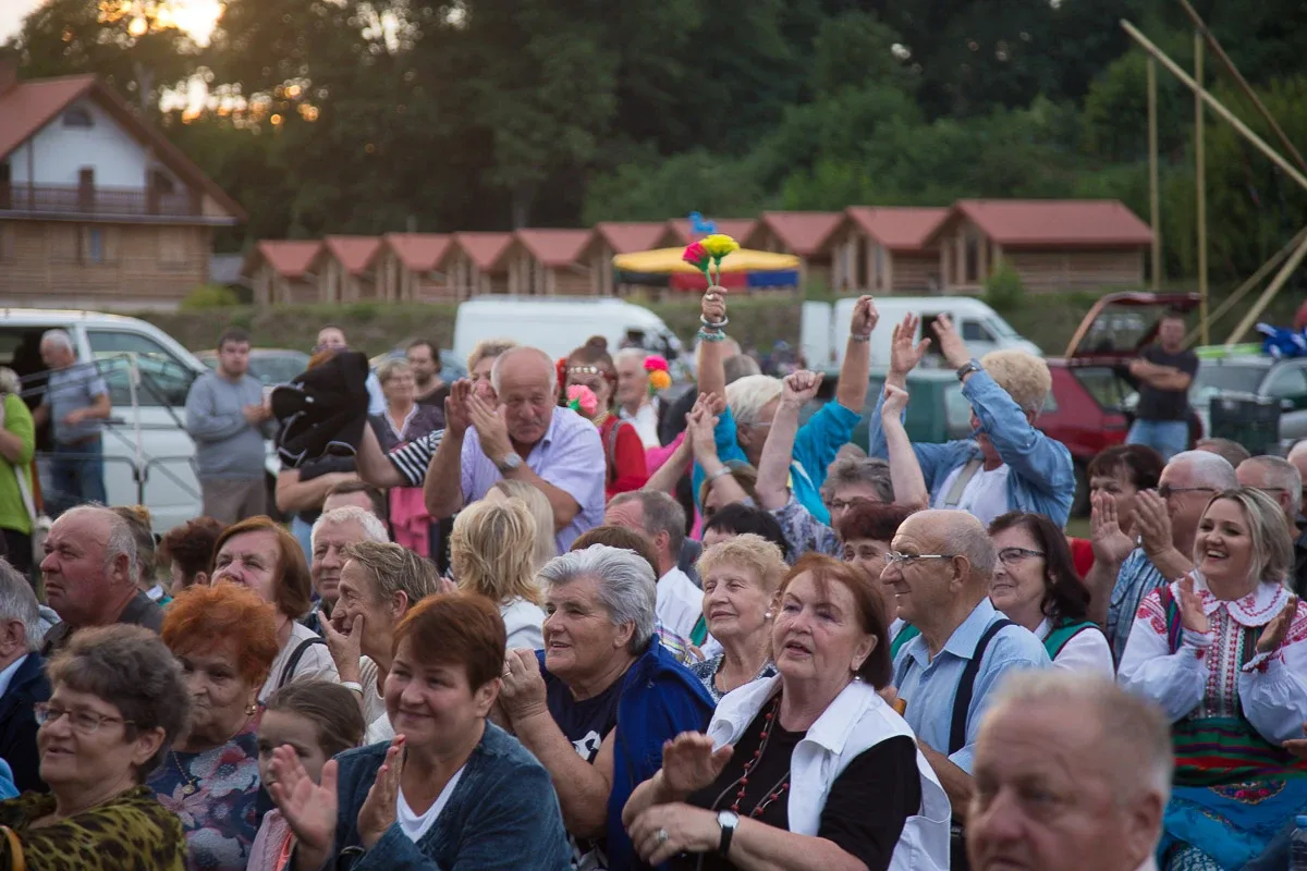 "Oberek" z Wyszkowa zwyciężył w Nadbużańskim Festiwalu Folkloru i Kultury (zdjęcia, wideo)