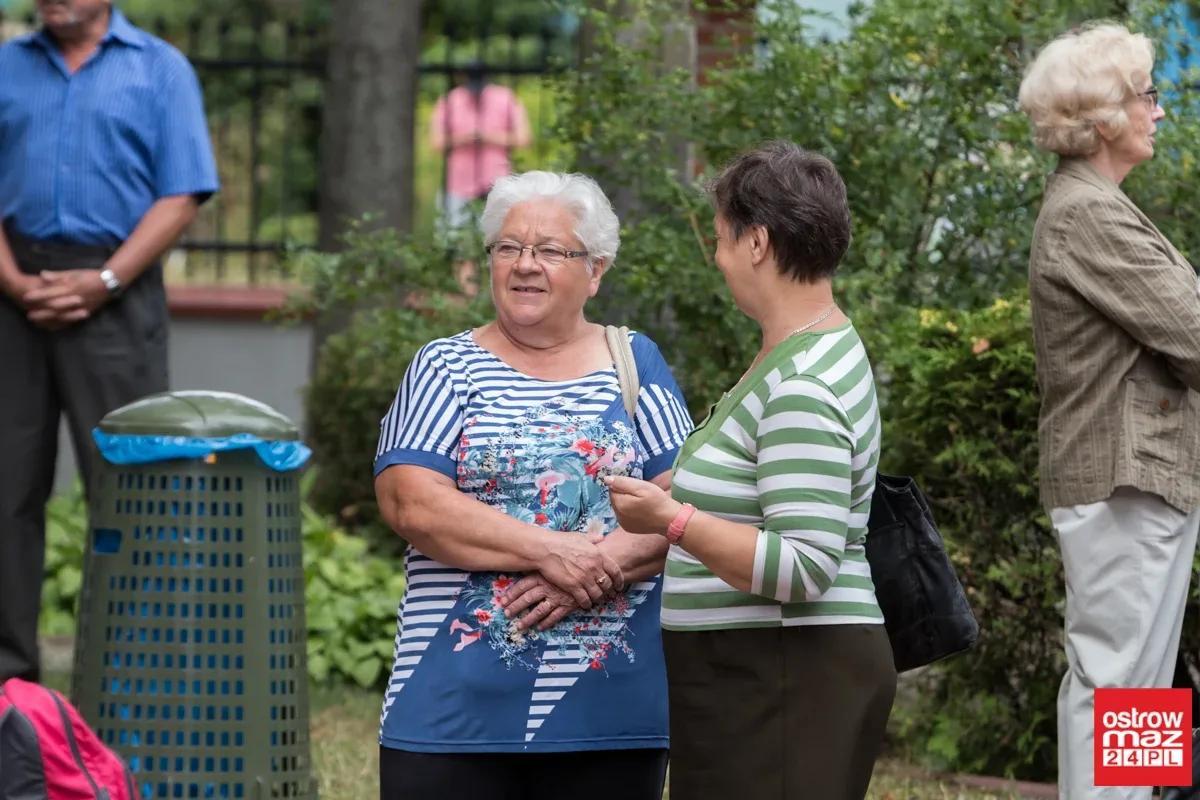 Pielgrzymi wyruszyli z Ostrowi Mazowieckiej na Jasną Górę (zdjęcia, wideo z drona)