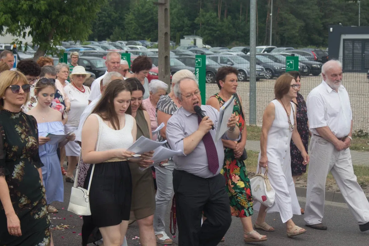 Procesja Bożego Ciała w parafii pw. Opatrzności Bożej (zdjęcia, wideo)