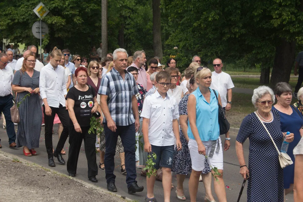 Procesja Bożego Ciała w parafii pw. św. Jozafata (zdjęcia)