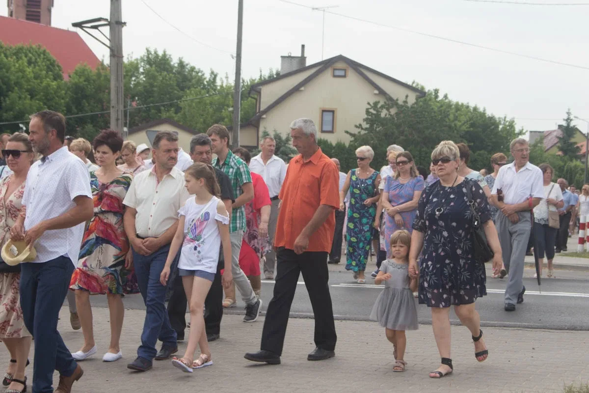 Procesja Bożego Ciała w parafii pw. Chrystusa Dobrego Pasterza (zdjęcia, wideo)