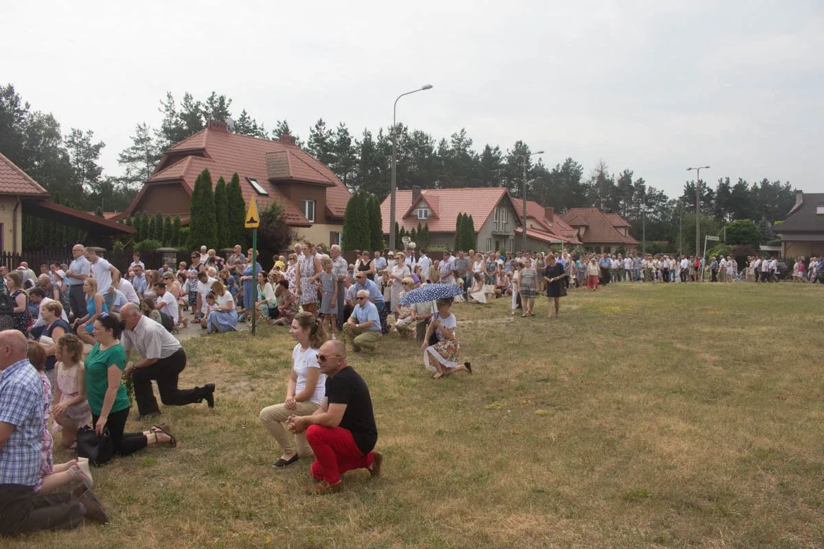 Procesja Bożego Ciała w parafii pw. Opatrzności Bożej (zdjęcia, wideo)