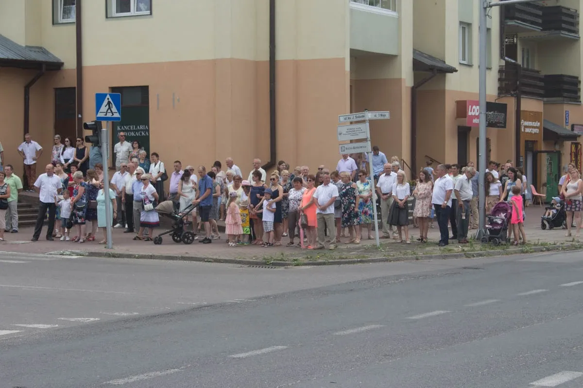 Procesje Bożego Ciała przeszły ulicami miasta (zdjęcia, wideo)