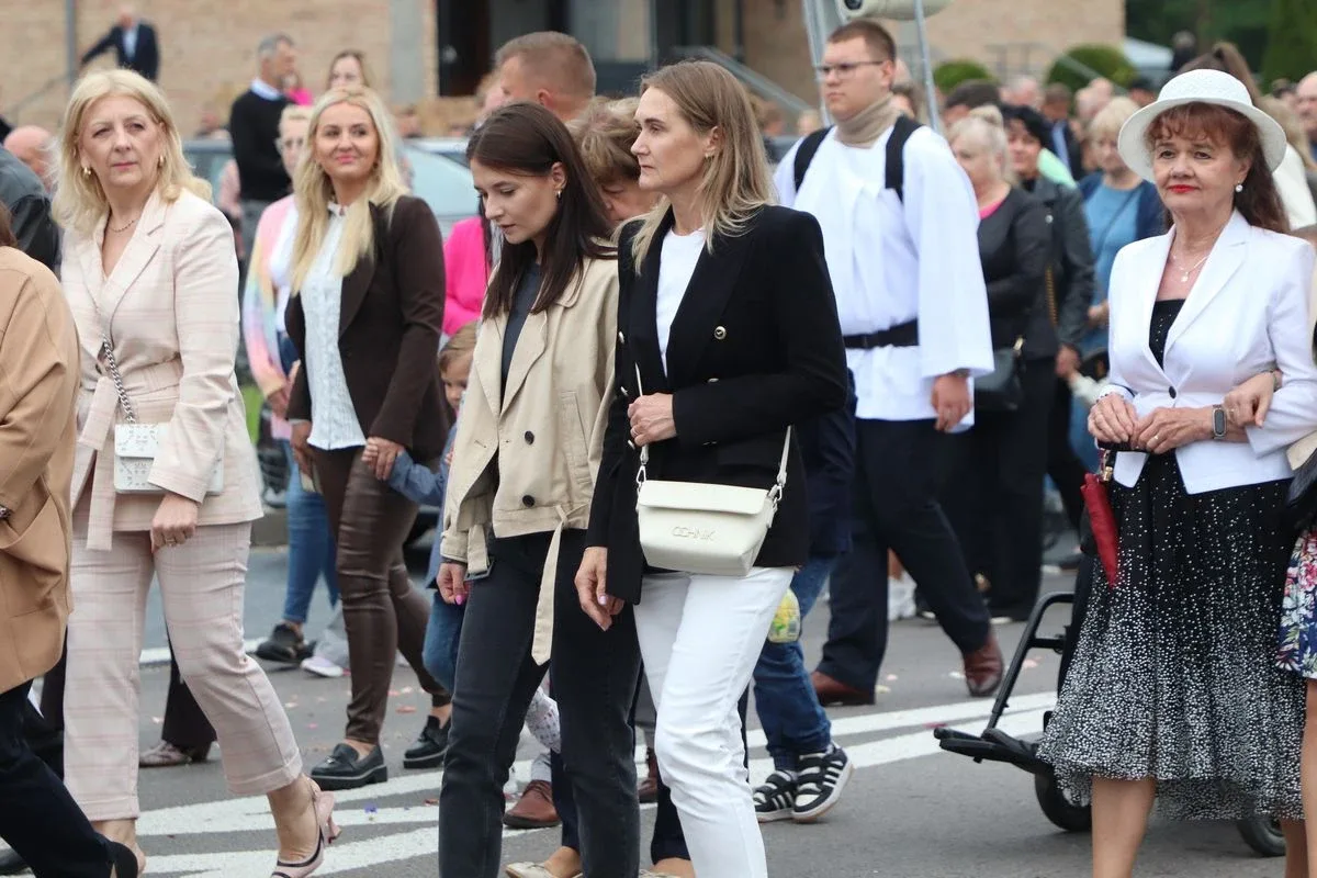 Procesja Bożego Ciała w parafii pw. Opatrzności Bożej (zdjęcia)