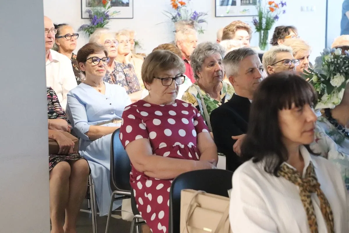 Uroczyste zakończenie roku akademickiego UTW 2025/2026. Był śmiech, podsumowania i podziękowania (zdjęcia, wideo)