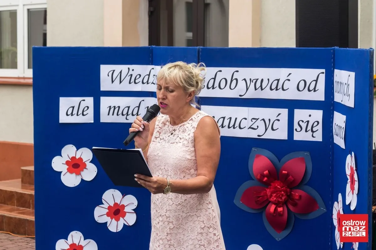 "Jedynka" odpoczywa. Uczniowie zakończyli rok szkolny (zdjęcia)