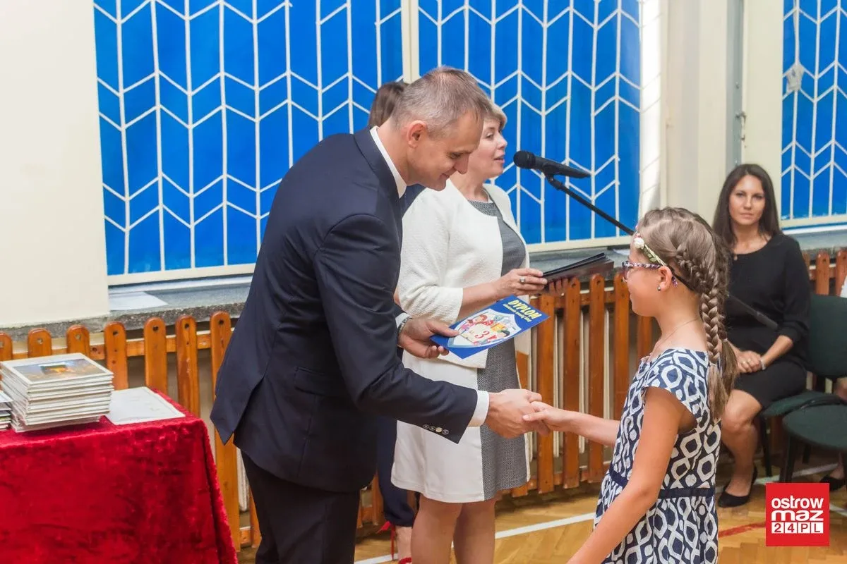 Już wakacje! Zakończenie roku szkolnego w "czwórce" (zdjęcia)