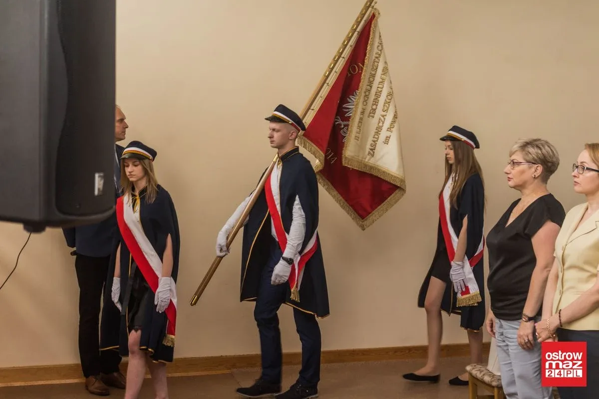 Uczniowie "Ekonomika" zakończyli rok szkolny (zdjęcia)