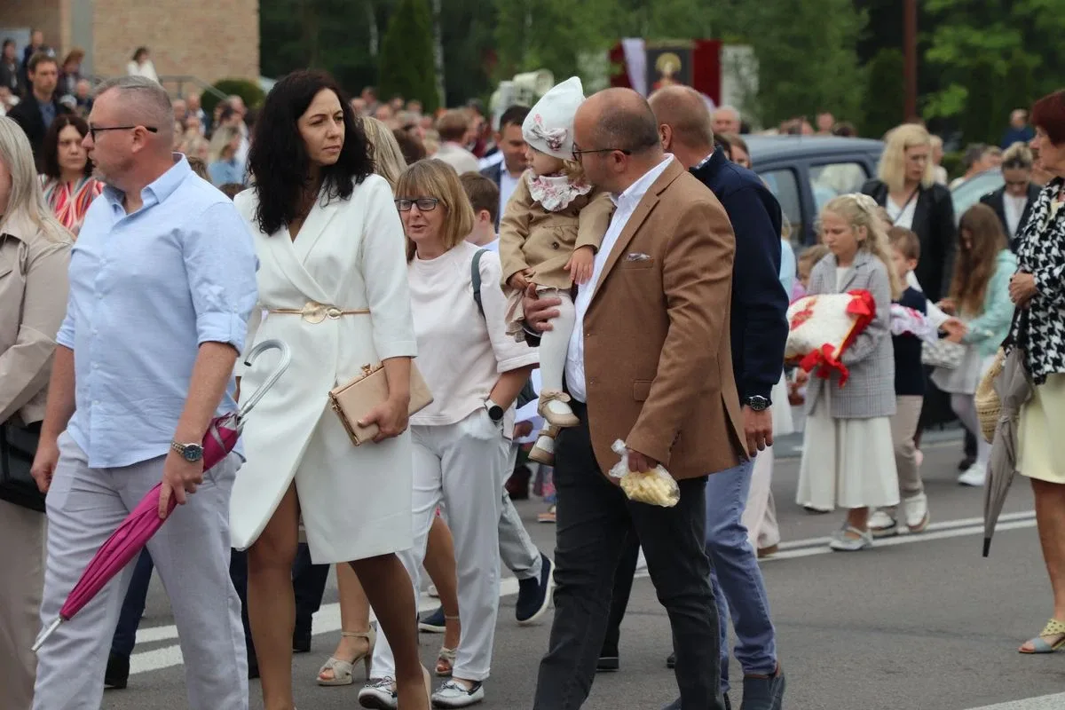 Procesja Bożego Ciała w parafii pw. Opatrzności Bożej (zdjęcia)