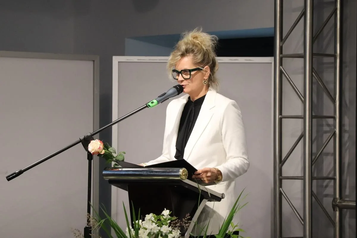 Uroczyste zakończenie roku akademickiego UTW 2025/2026. Był śmiech, podsumowania i podziękowania (zdjęcia, wideo)