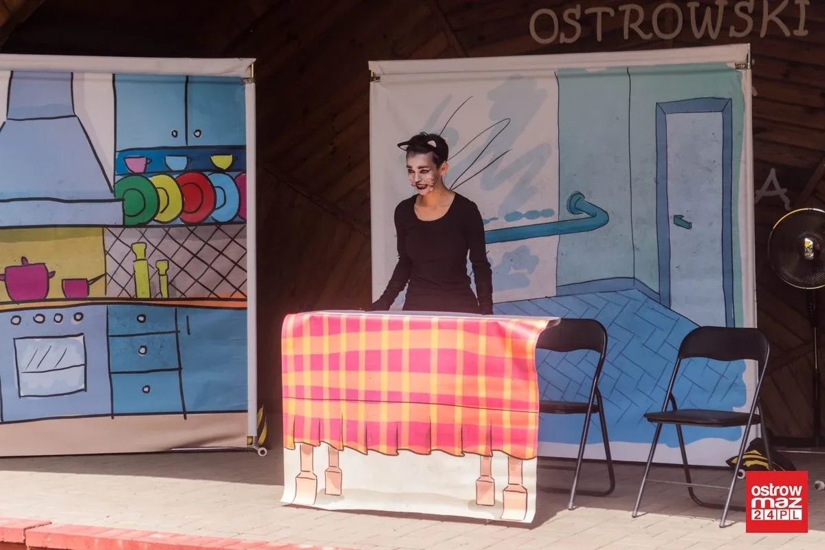 Piknik z książką: letni ogród biblioteki tętnił życiem (zdjęcia, wideo)