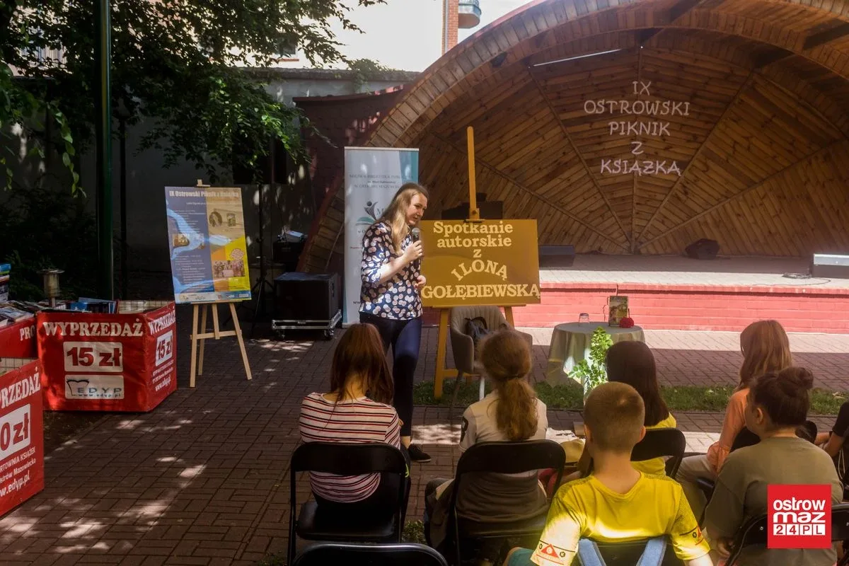 Piknik z książką: letni ogród biblioteki tętnił życiem (zdjęcia, wideo)