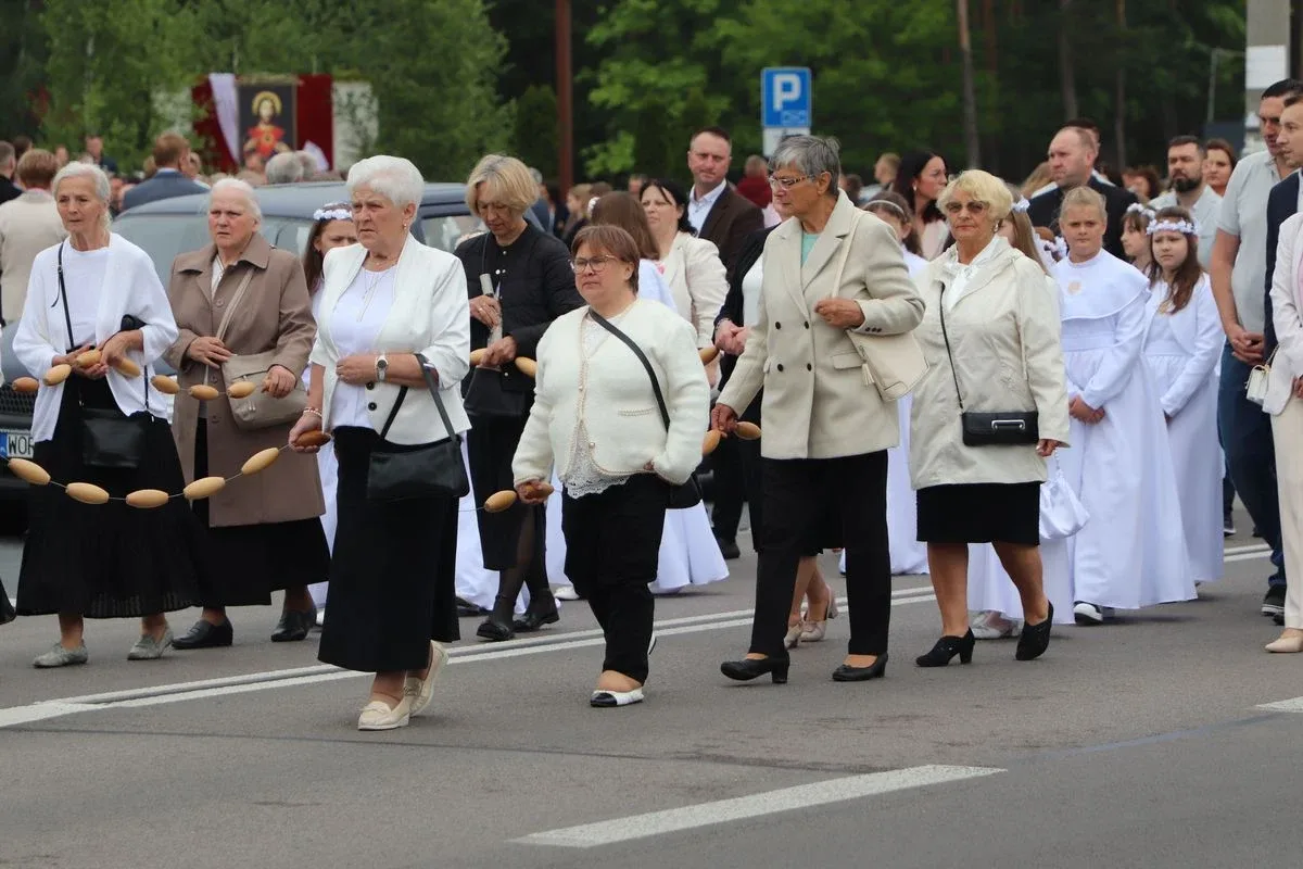 Procesja Bożego Ciała w parafii pw. Opatrzności Bożej (zdjęcia)
