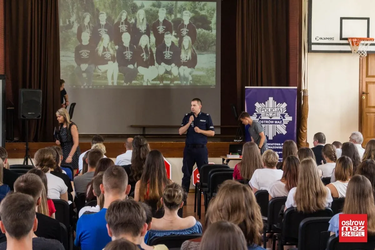 Dzień szkoły bez przemocy w Koperniczku (zdjęcia, wideo)
