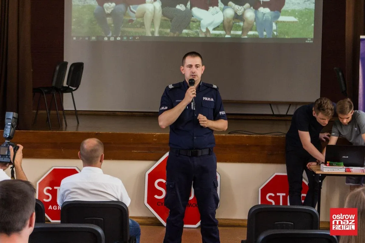 Dzień szkoły bez przemocy w Koperniczku (zdjęcia, wideo)