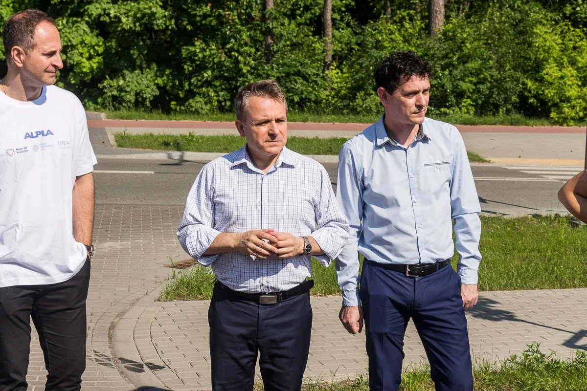 Sprzątanie w Światowym Dniu Ochrony Środowiska (zdjęcia, wideo)