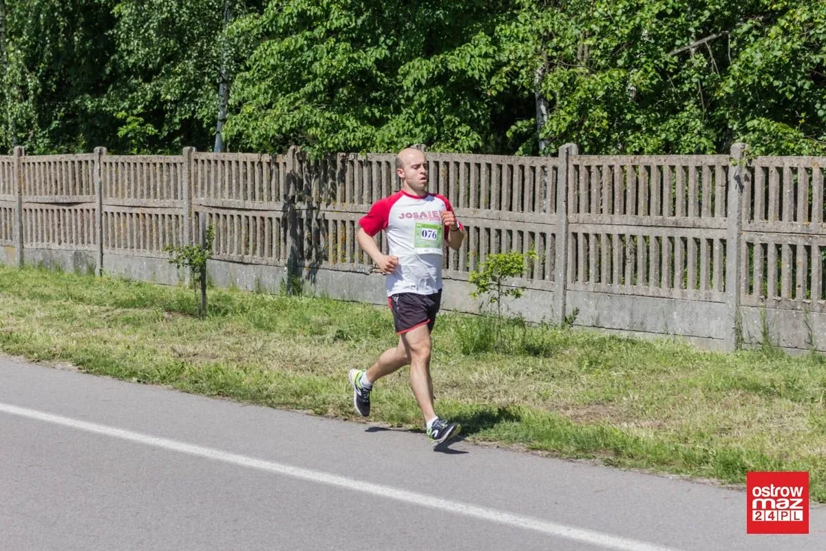 Świerdzewski najszybszy w biegu pamięci absolwentów SPP w Komorowie (zdjęcia, wideo)