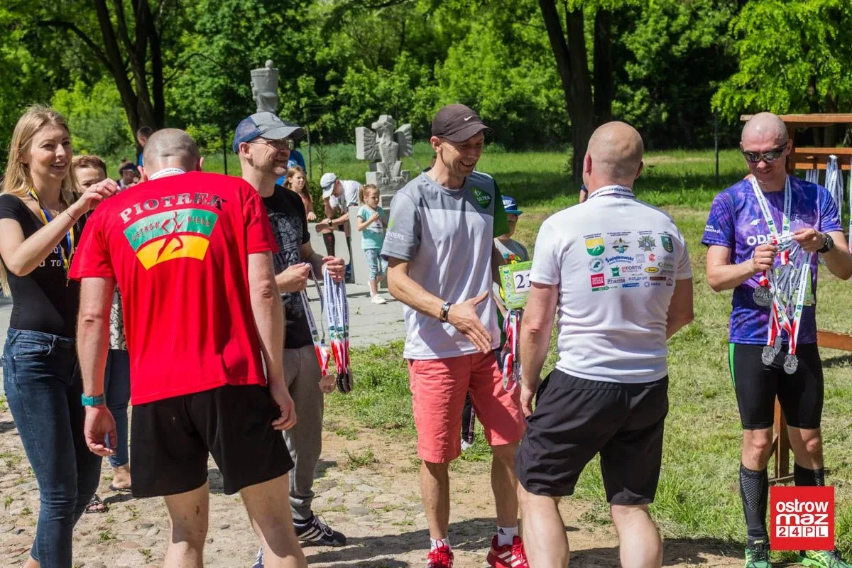 Świerdzewski najszybszy w biegu pamięci absolwentów SPP w Komorowie (zdjęcia, wideo)