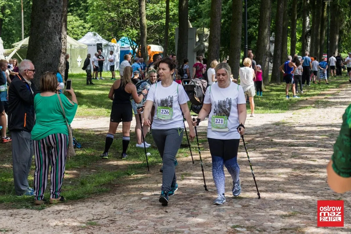 Świerdzewski najszybszy w biegu pamięci absolwentów SPP w Komorowie (zdjęcia, wideo)