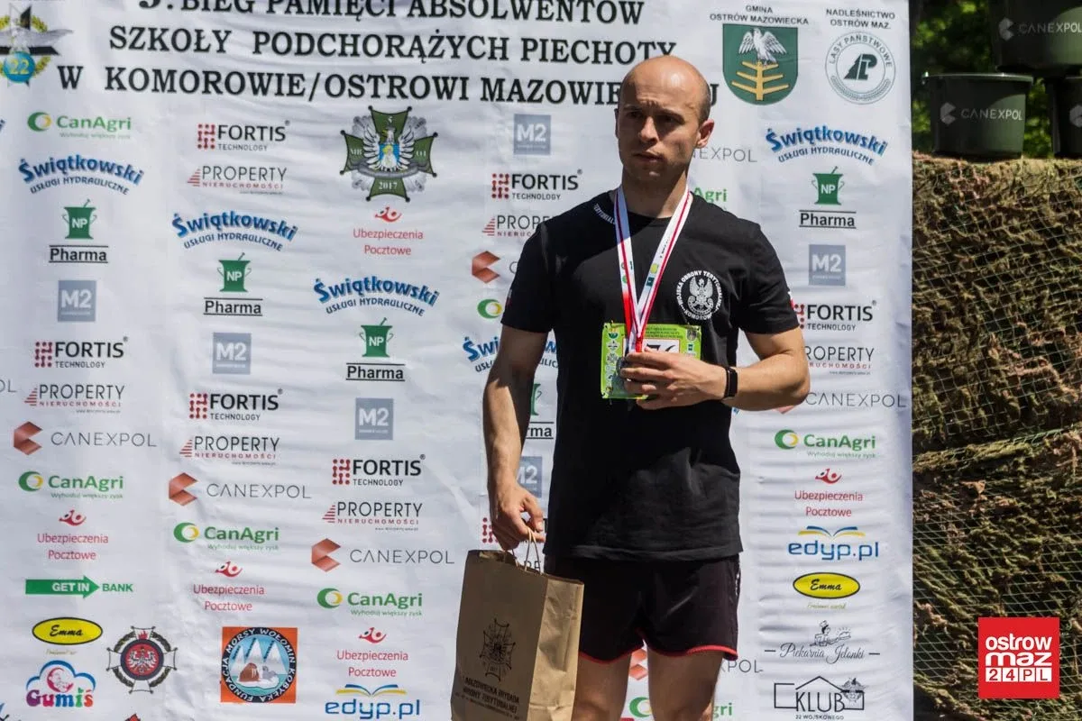Świerdzewski najszybszy w biegu pamięci absolwentów SPP w Komorowie (zdjęcia, wideo)